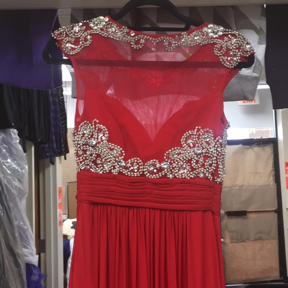 Jovani Women’s size 4 Gown - Picture 5 of 8